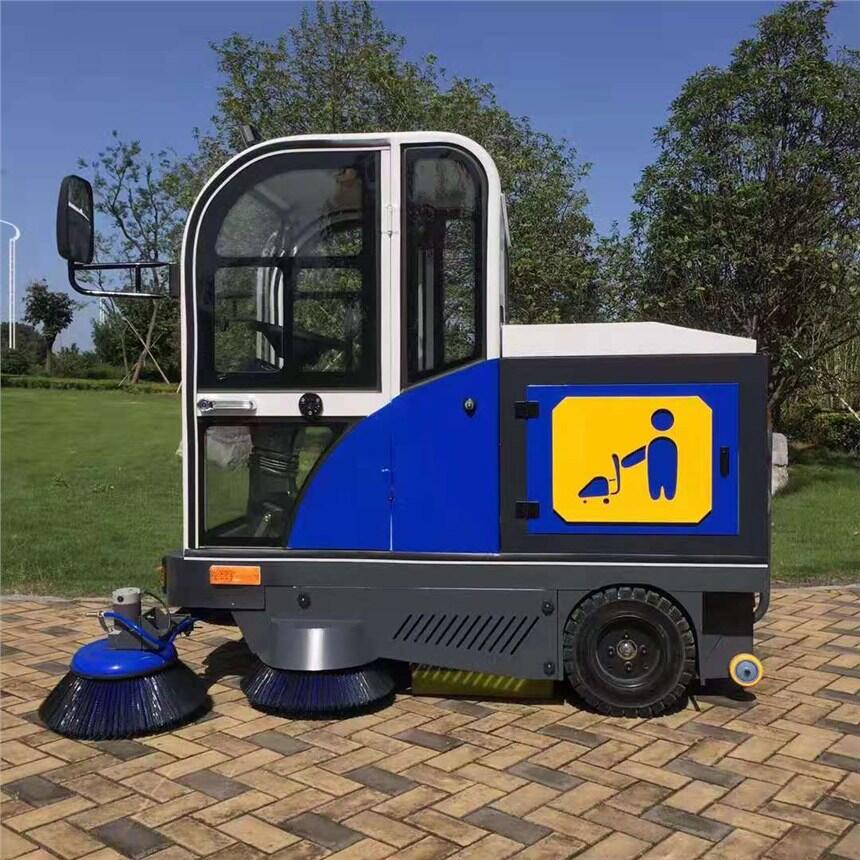 五刷全封閉式清掃車JC1900 昆山社區(qū)工廠物業(yè)學(xué)校掃地機供應(yīng)商